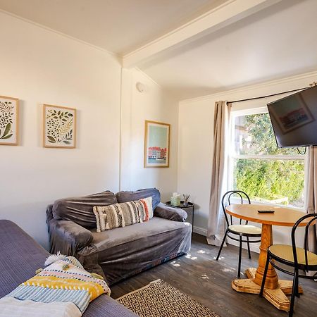 Solvang Bungalow B Bagian luar foto