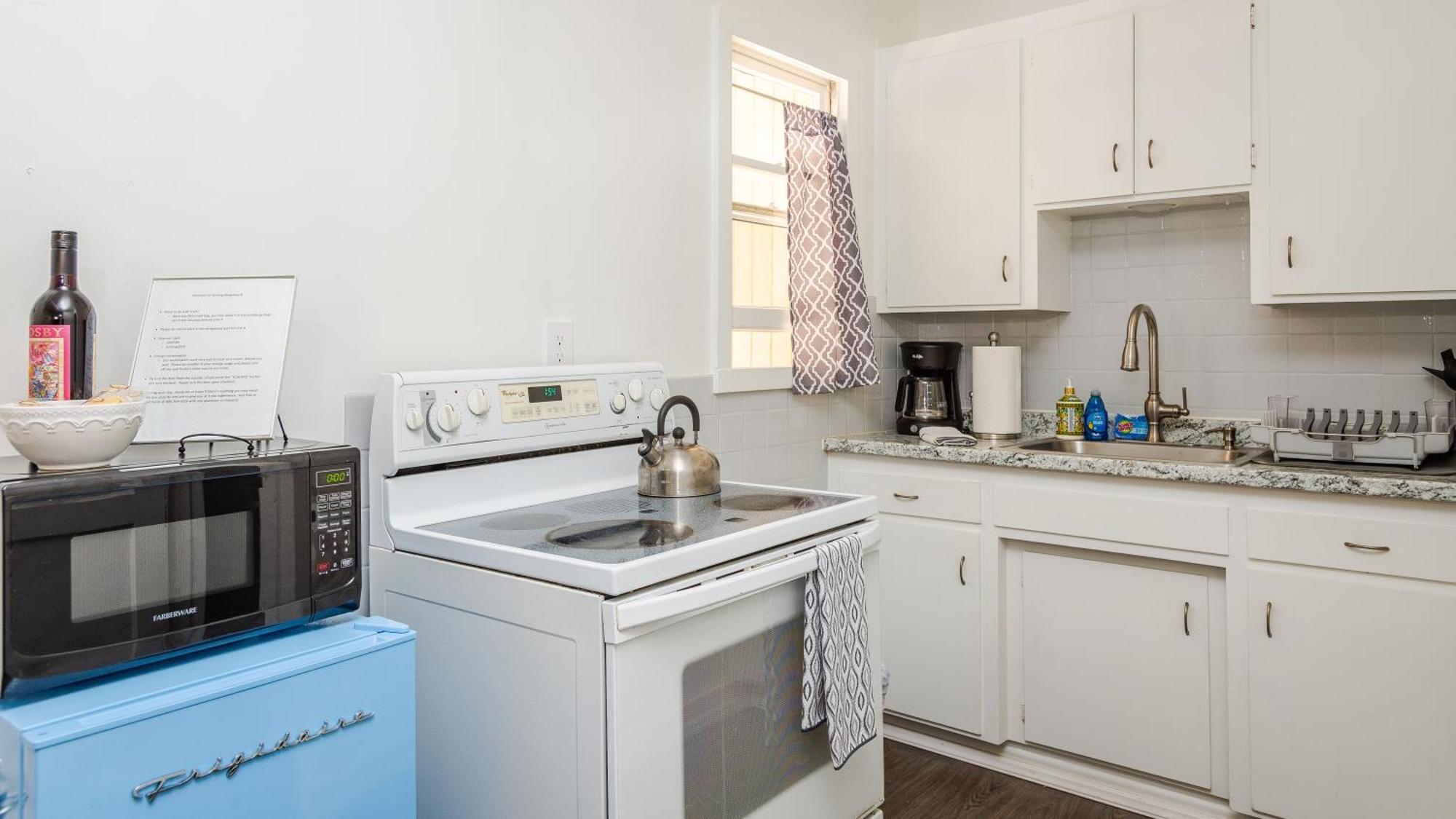 Solvang Bungalow B Bagian luar foto