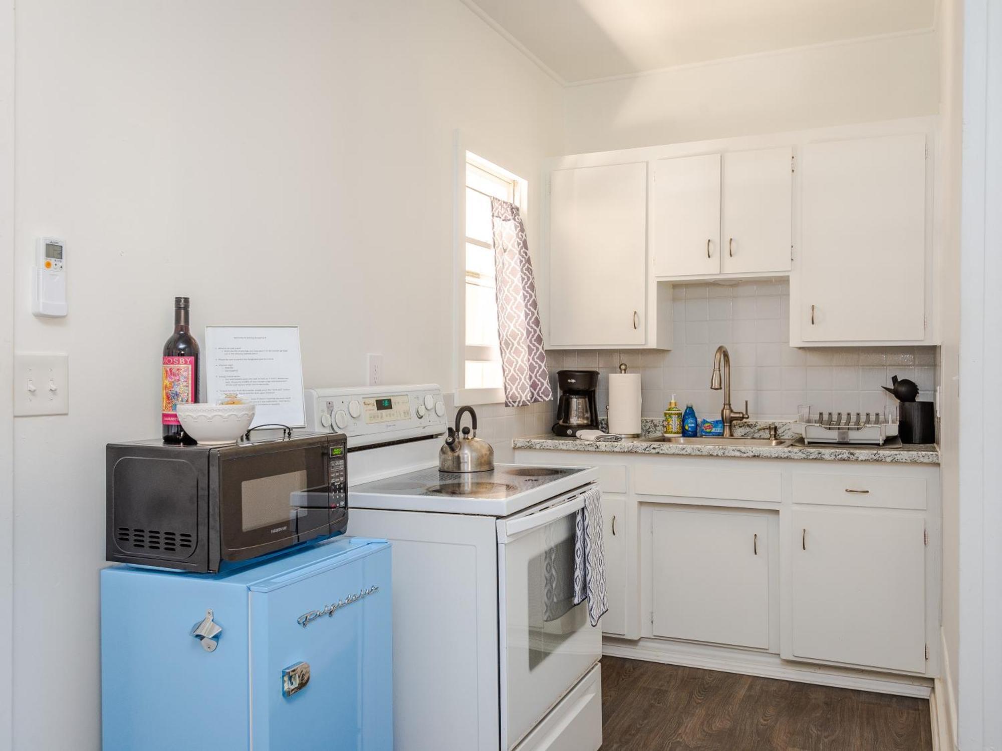 Solvang Bungalow B Bagian luar foto