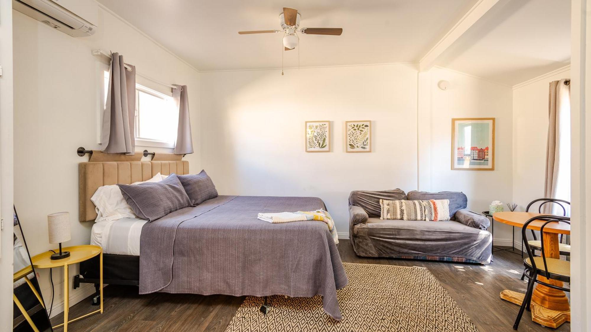 Solvang Bungalow B Bagian luar foto